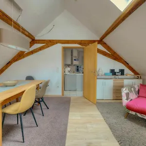 Mainloft Apartment